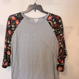 Lularoe Randy Raglan Top